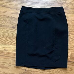 LOFT Black Women's Pencil Skirt - Sleek Workwear